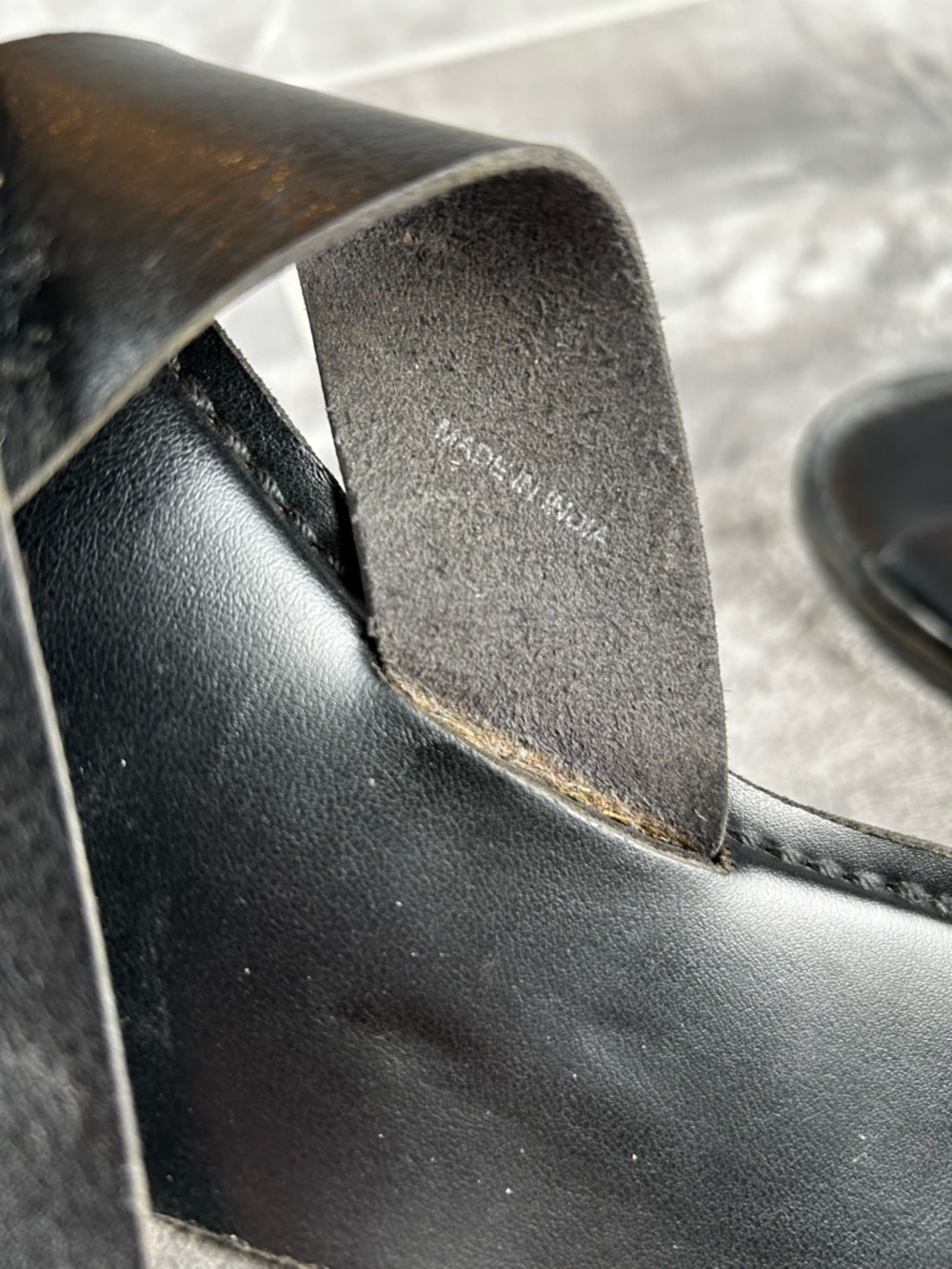Hollister Leather Slides Womens Large 9/10 Runs Narrow Black Slip On Flat Sandal - Picture 6 of 10